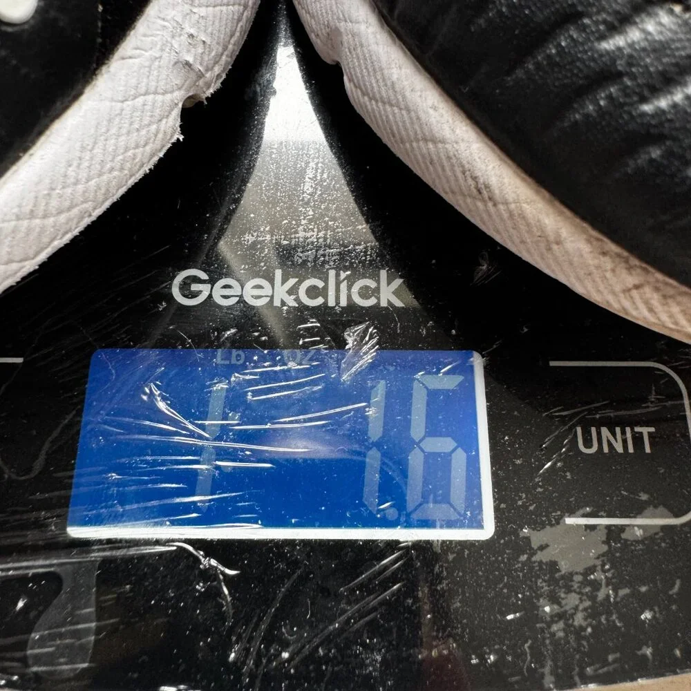 Nike Black and White Athletic Shoes - Picture 5 of 11